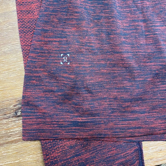 Mens Lululemon long sleeve shirt - Picture 3 of 10